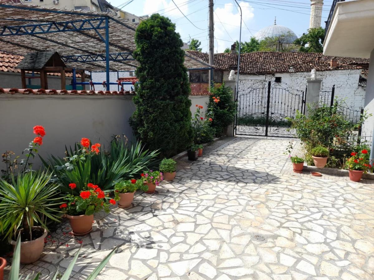 Oda Guest House Korce Exteriér fotografie